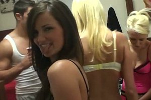 18xxxoo Porn